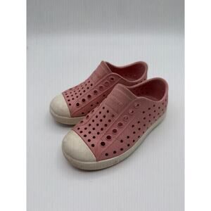 Native Jefferson slip-on sneakers pink size C9